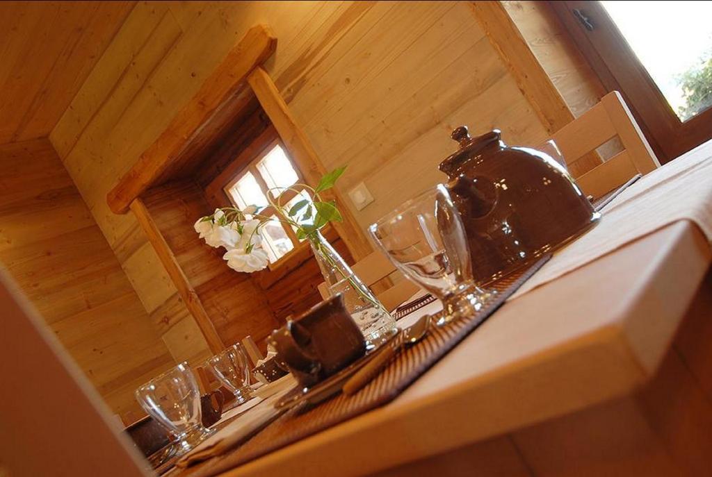 Chalet La Ferme de Noemie Mercury-Gémilly Buitenkant foto