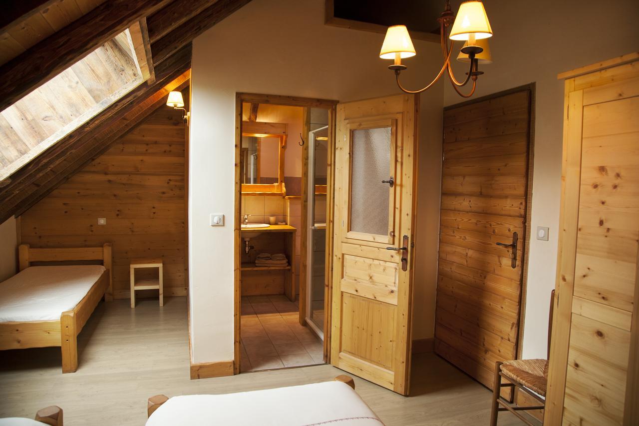Chalet La Ferme de Noemie Mercury-Gémilly Buitenkant foto